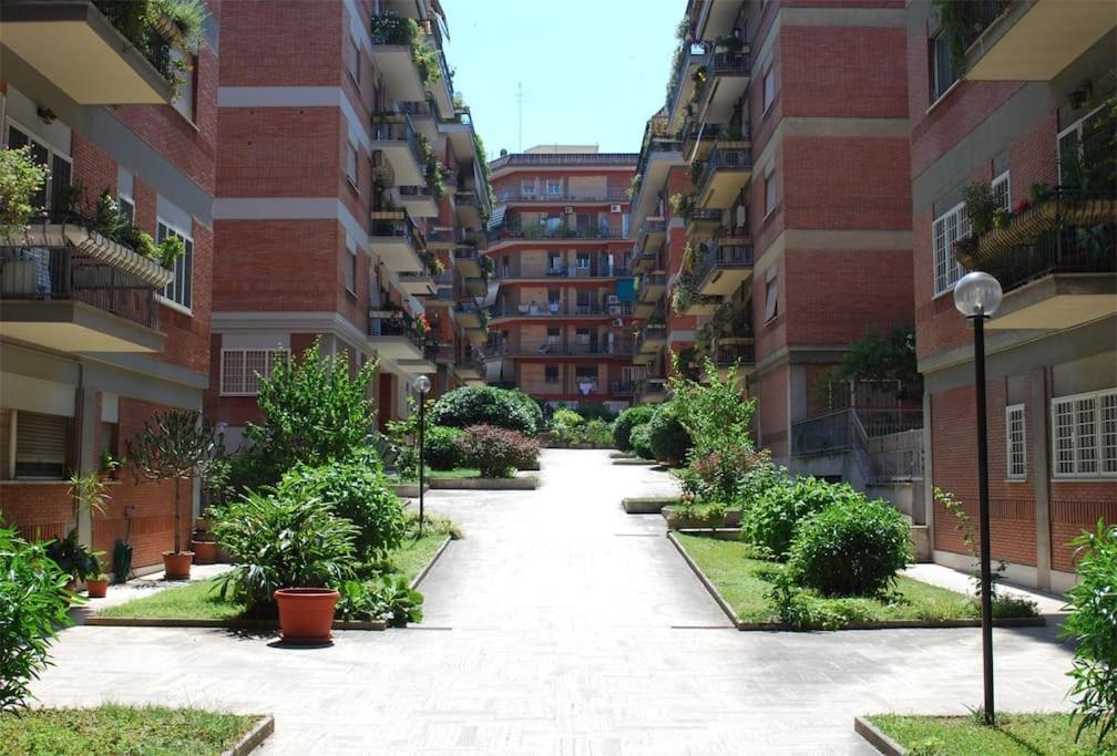 A Casa Di Pe' Casa Vacanze Rome Exterior photo